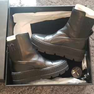 NIB Fenty X Puma Sneaker Boot size 6